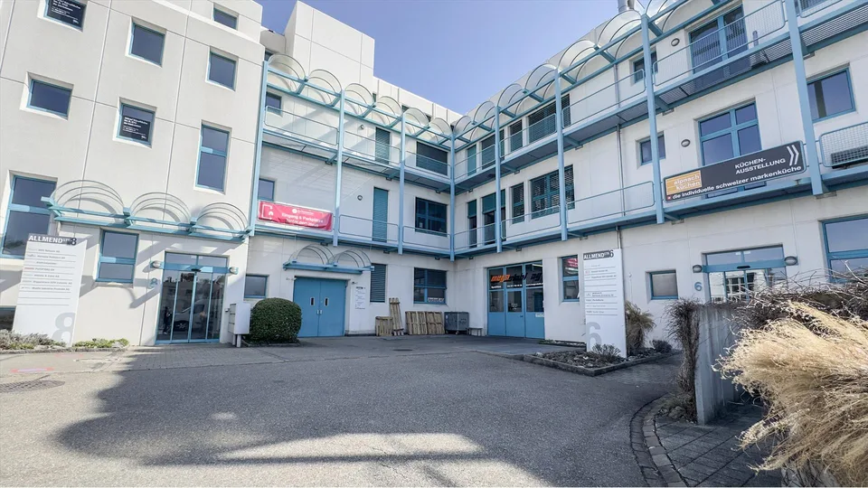 Büro für vielfältige Nutzung!
