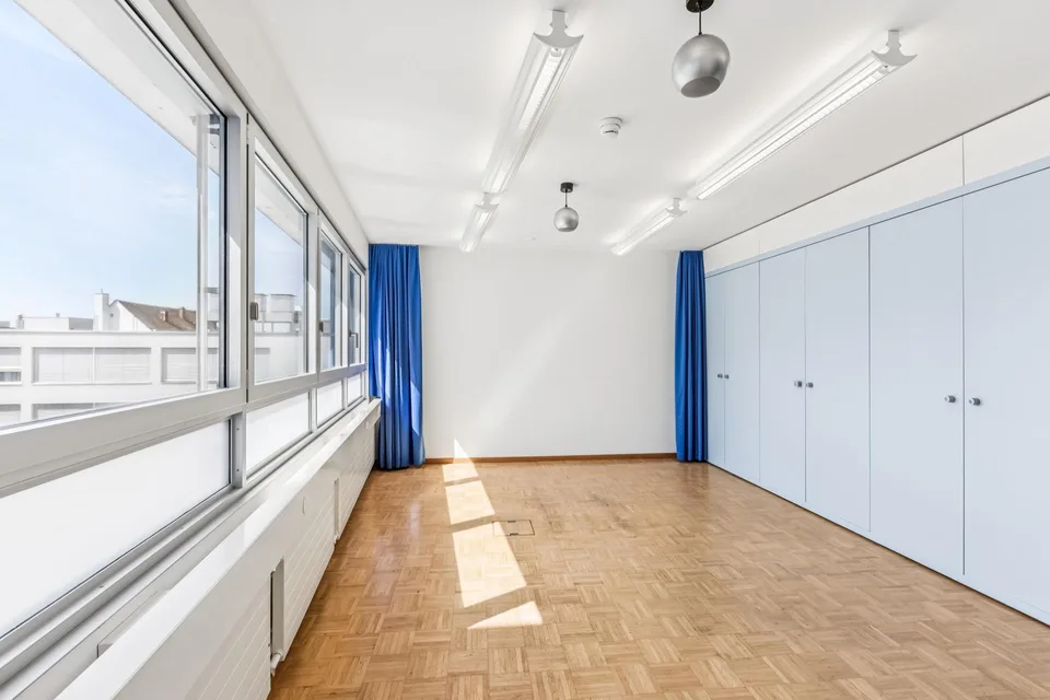 Gewerbe in Biel/Bienne – Foto 6 von 9
