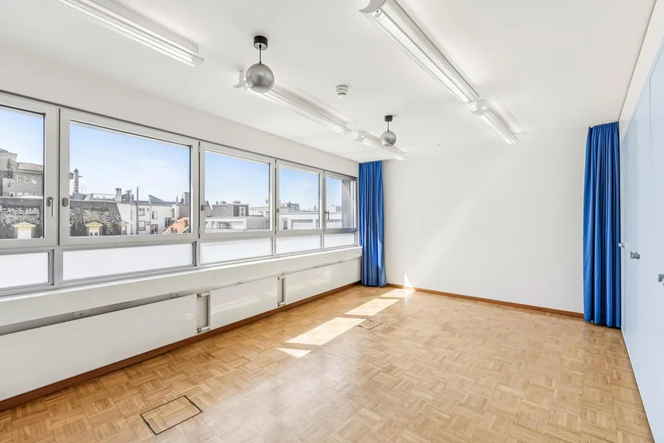 Gewerbe in Biel/Bienne – Foto 7 von 9