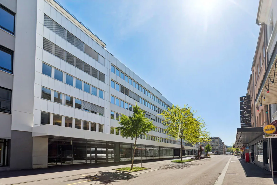 Ausgebaute Bürofläche an zentraler Lage
