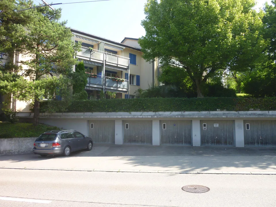 Helle Wohnung mit Blick ins Grüne