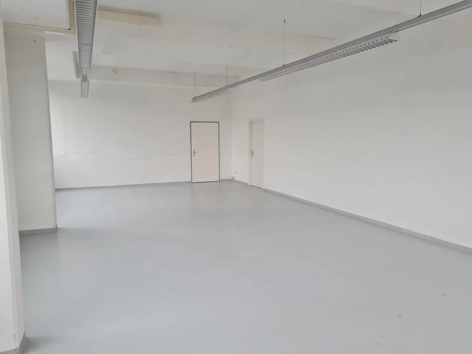 Vielseitige und moderne Gewerbefläche mit guter Verkehrsanbindung
