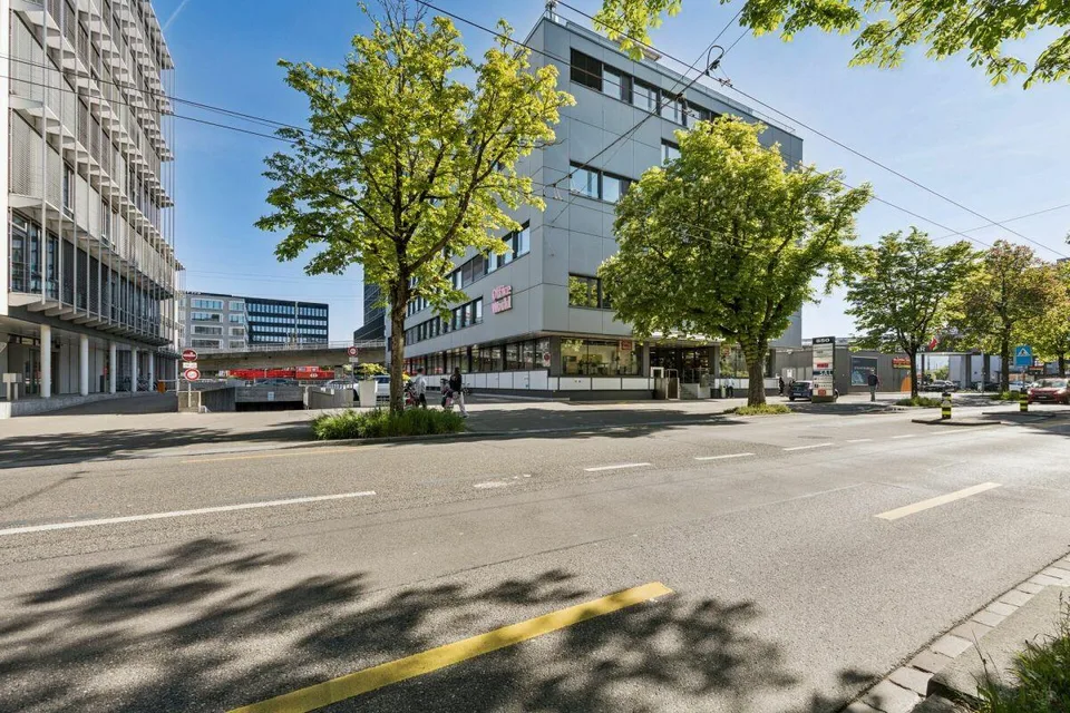 Maximale Sichtbarkeit - Retailfläche an stark frequentierter Lage