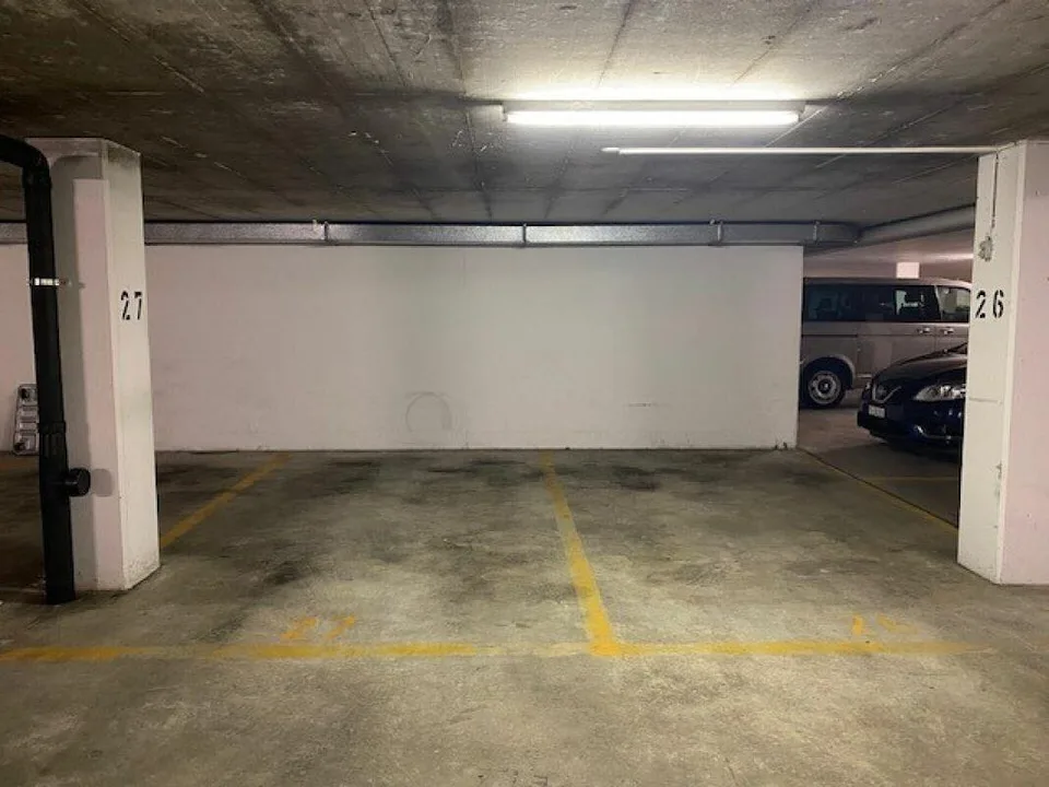 Tiefgaragenplatz zu vermieten