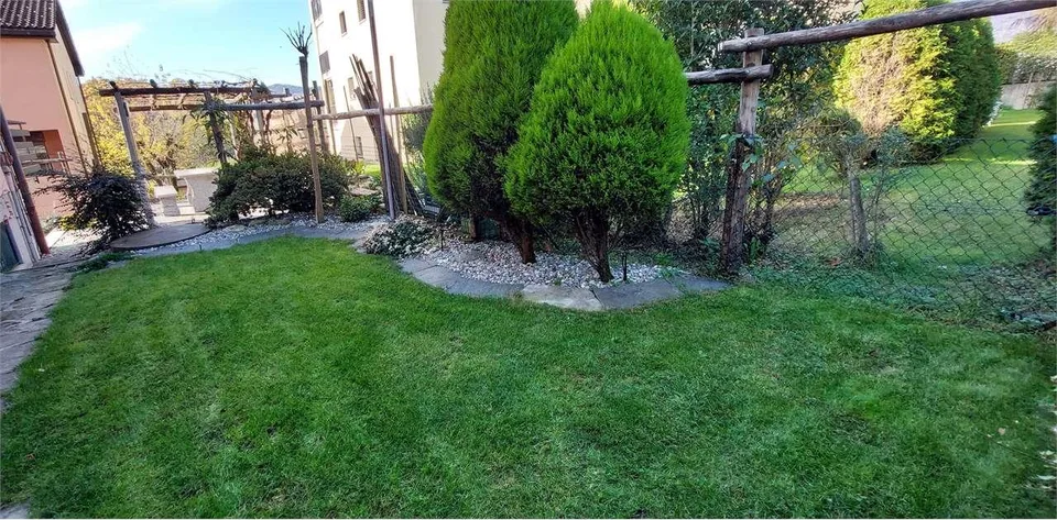 Comano - Splendido e Grande 5 Locali in Casa bifamiliare con Giardino