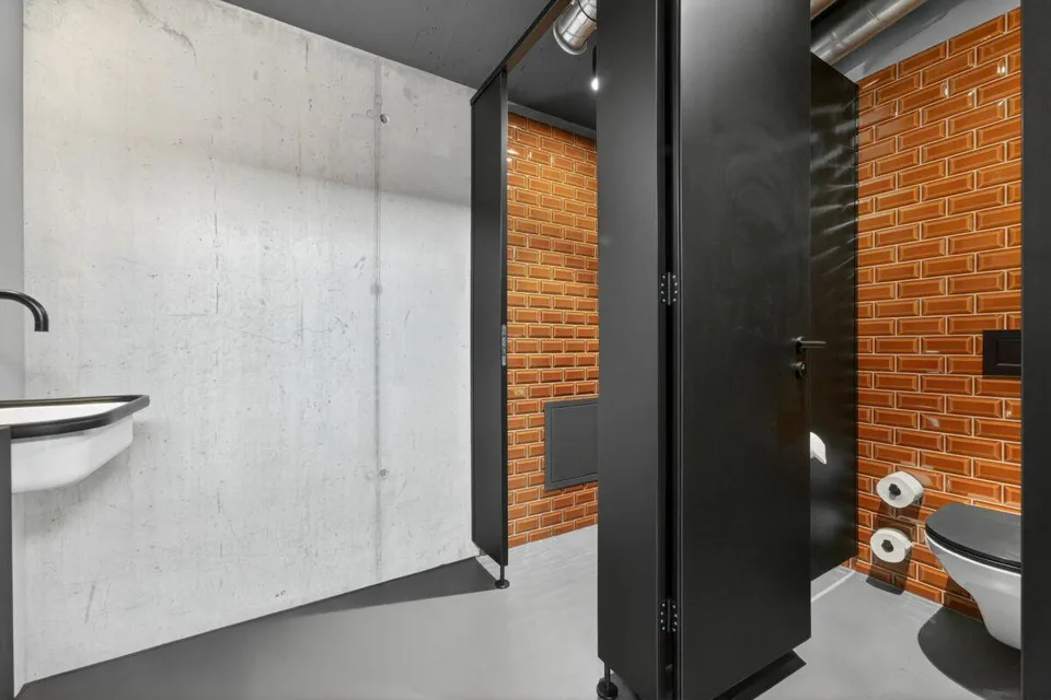 Moderne ausgebaute Büroflächen in repräsentativem Bürogebäude – photo 10 sur 10