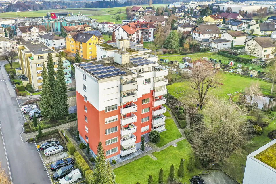 Helle 5.5 Zimmer-Attikawohnung mit Traumterrasse zu vermieten! – Foto 7 von 8