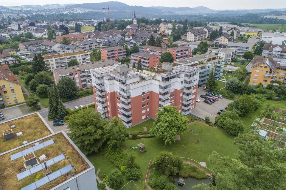 Helle 5.5 Zimmer-Attikawohnung mit Traumterrasse zu vermieten! – Foto 6 von 8