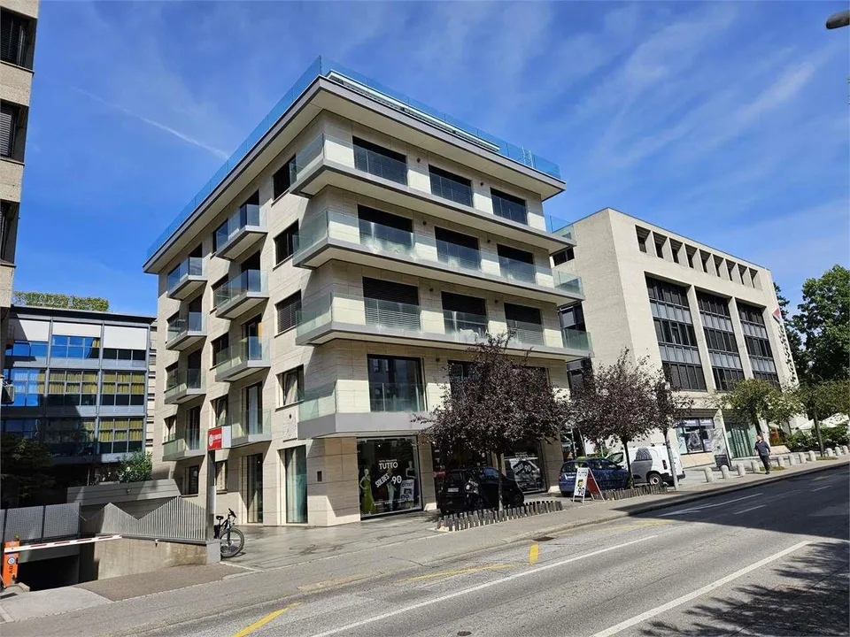Lugano centro, affitto ufficio di 2.5 locali
