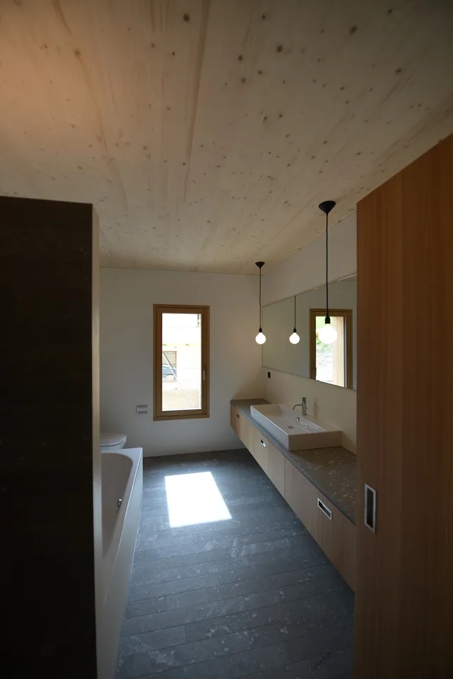 Aussichtsreiches Wohnen im kühlen Haus am Sonnenhang