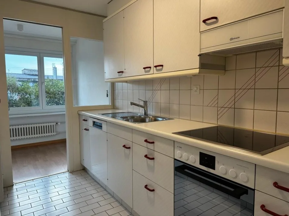 Grosszügige 3.5 Zimmer Wohnung – Foto 6 von 7