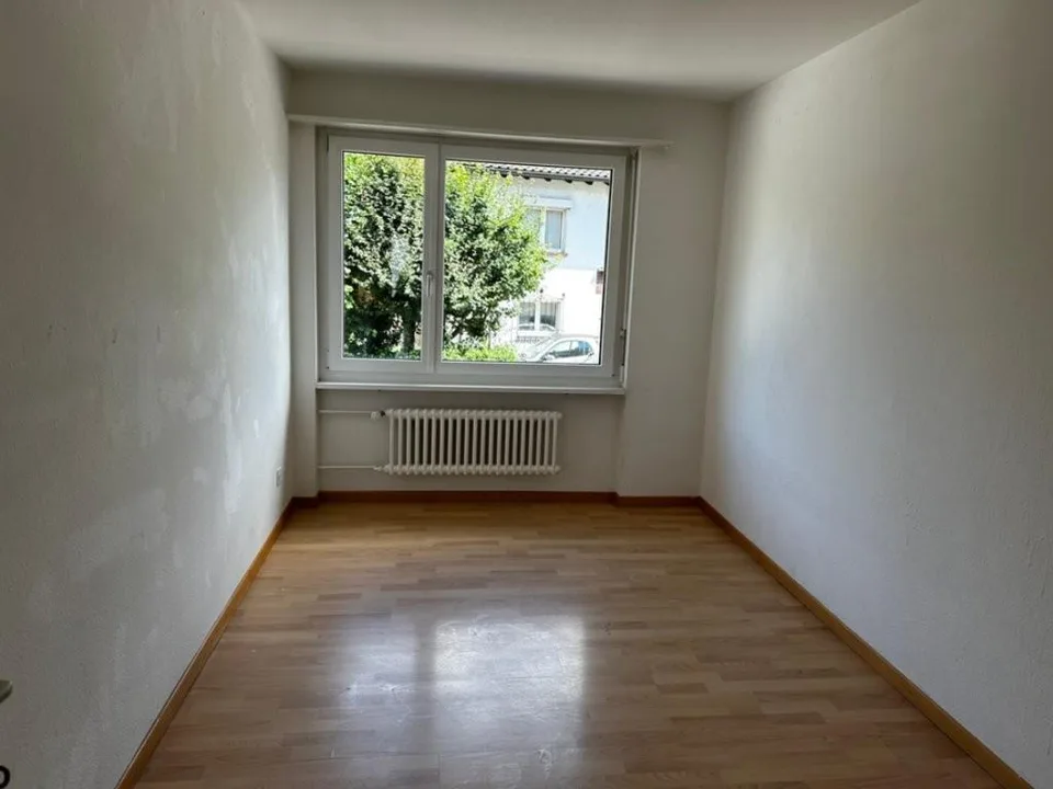 Grosszügige 3.5 Zimmer Wohnung