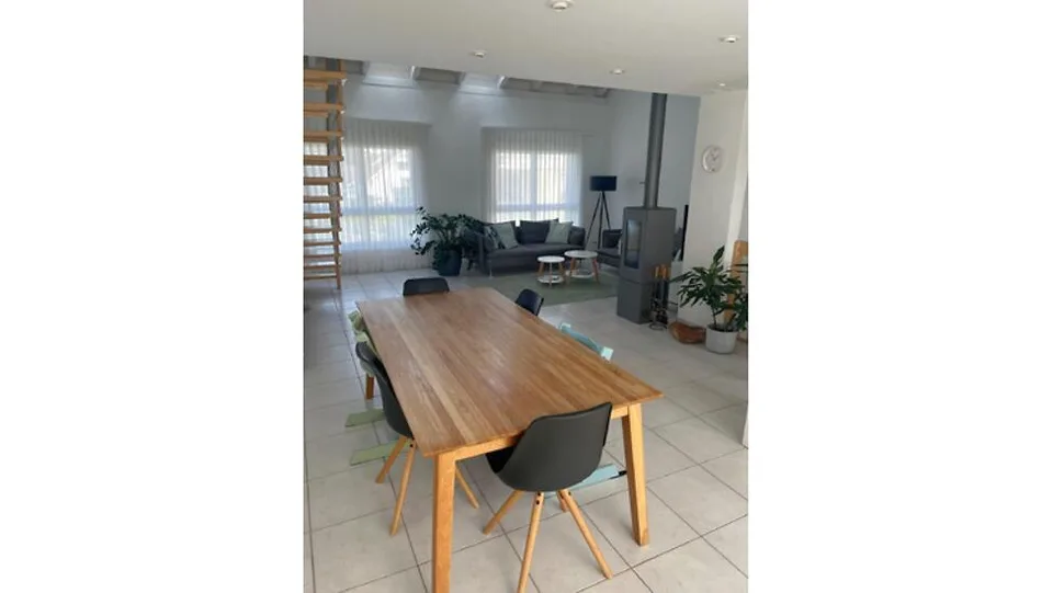 5½ ZIMMER-MAISONETTEWOHNUNG IN BERIKON (AG), MÖBLIERT, TEMPORÄR