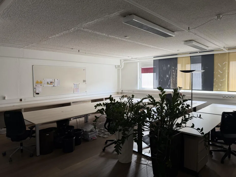 Grosszügige, helle Büroflächen