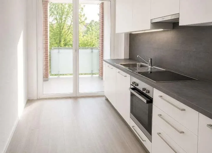 4.5 LOCALI A MENDRISIO - SPAZIO, LUMINOSITÀ E COMFORT A PREZZO IMBATTI