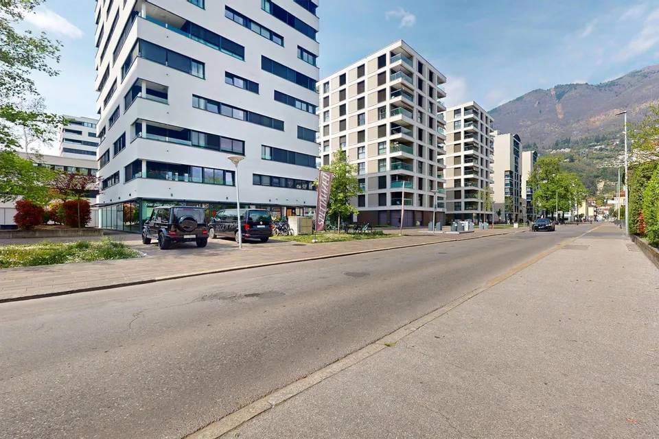 LocTowers: moderno con ogni comodità a pochi passi