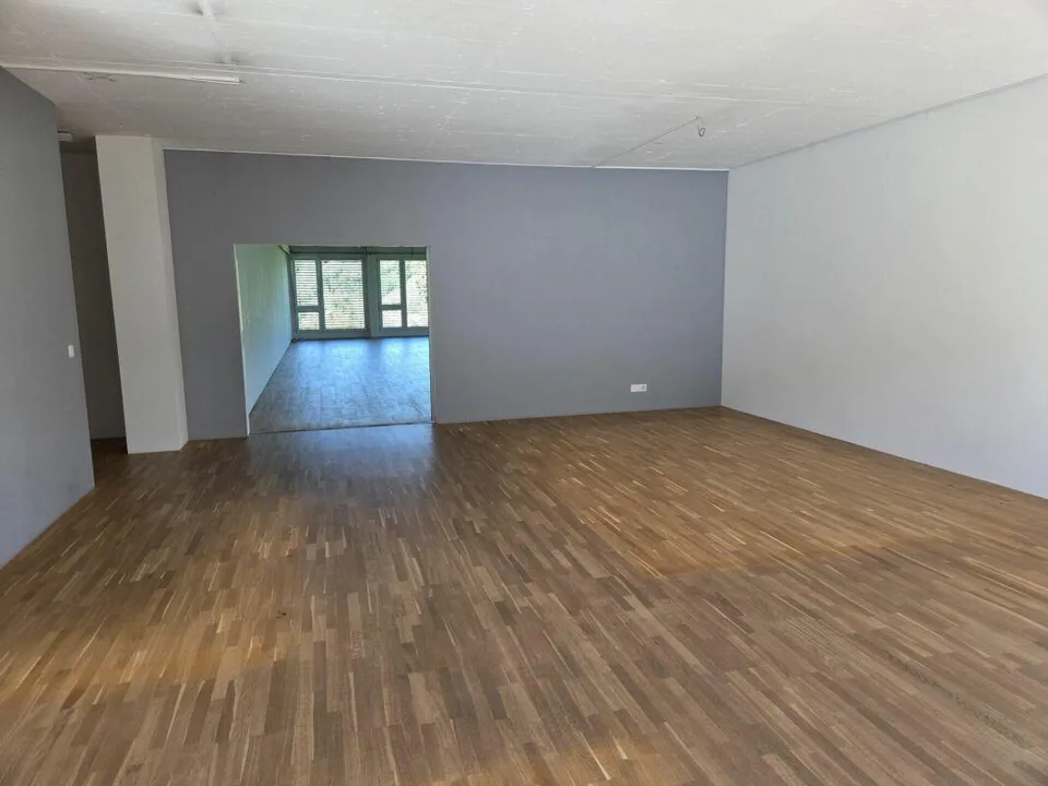 Grosser Raum zu vermieten - ideal für Yoga, Tanzschule, Fitness & W...