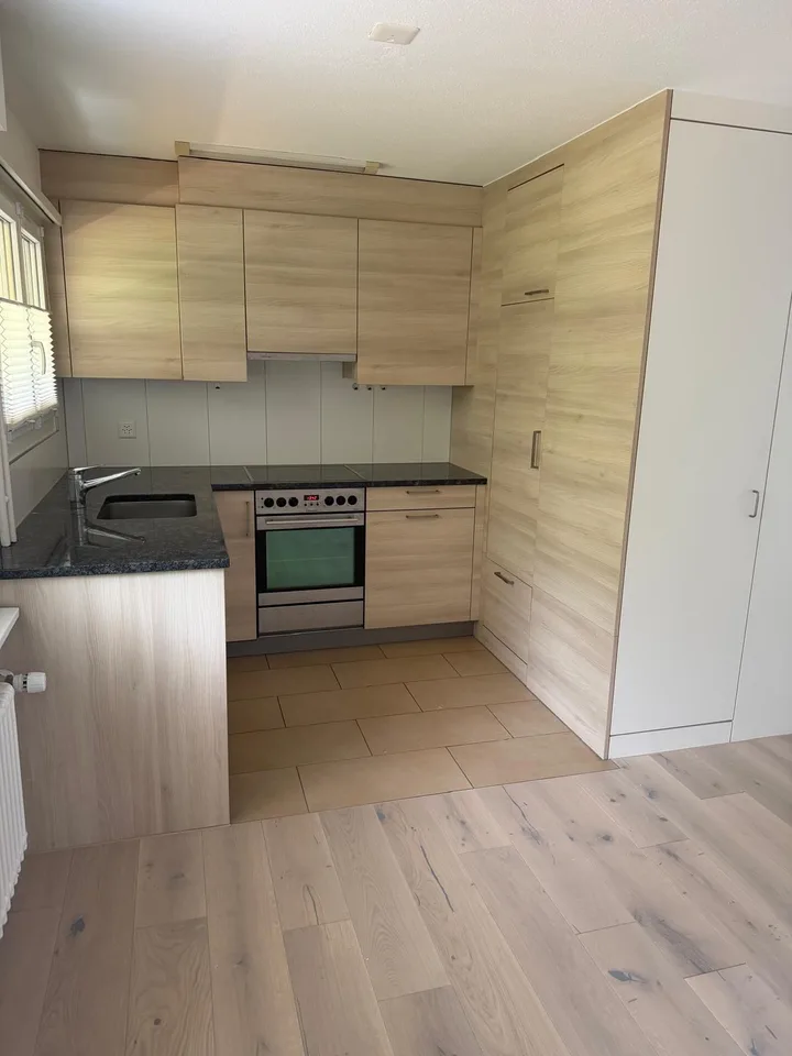 Moderne und helle Wohnung in Rheineck mit Weitsicht, Balkon & Garage