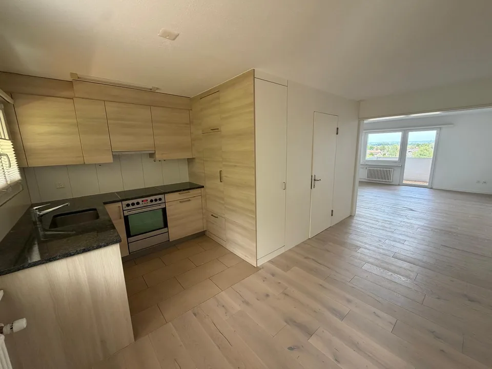 Moderne und helle Wohnung in Rheineck mit Weitsicht, Balkon & Garage