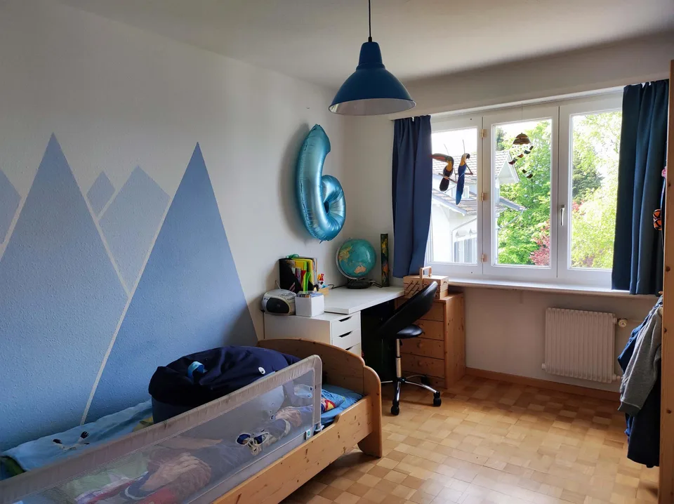 Helle 4-Zimmerwohnung mit Balkon in Teufen - frisch gestrichen! – Foto 8 von 10