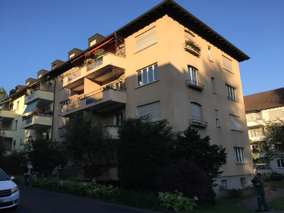Dachwohnung VIS À VIS ROSENGARTEN!