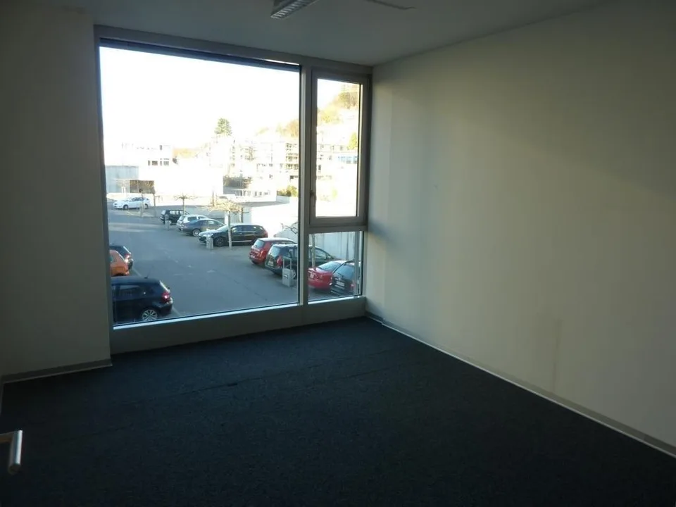 Bürofläche an guter Lage im Aarepark (112 m2)