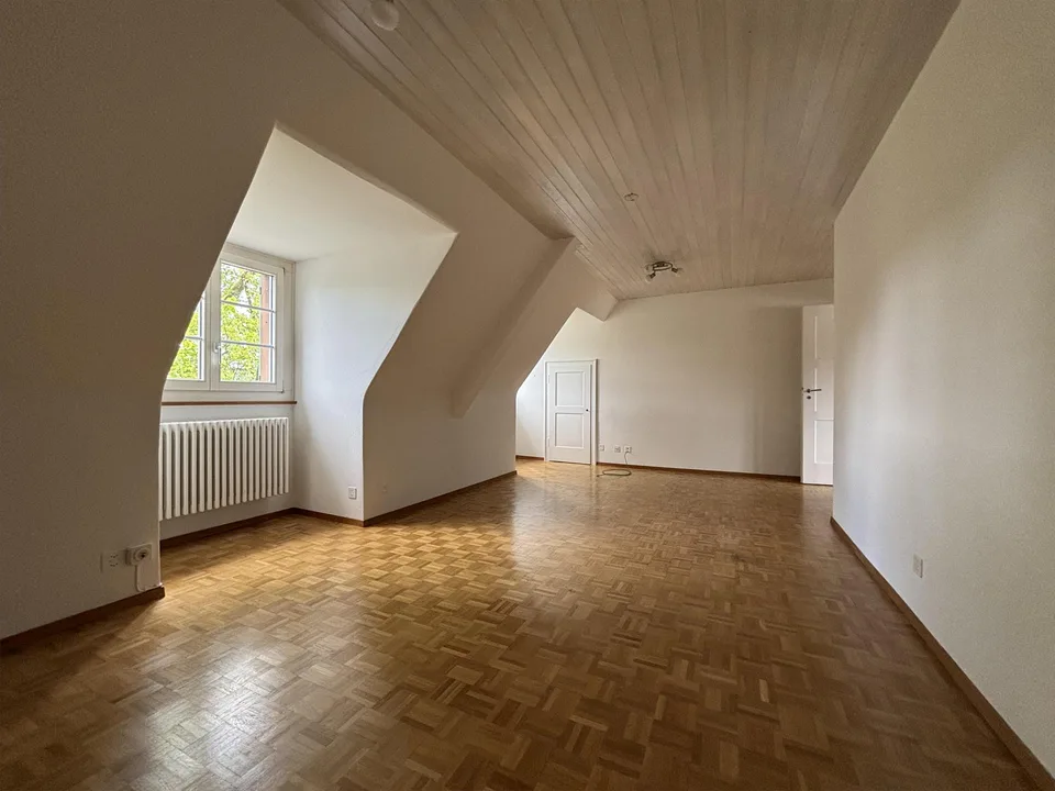 5.5 Zimmerwohnung in schöner Villa – Foto 10 von 12