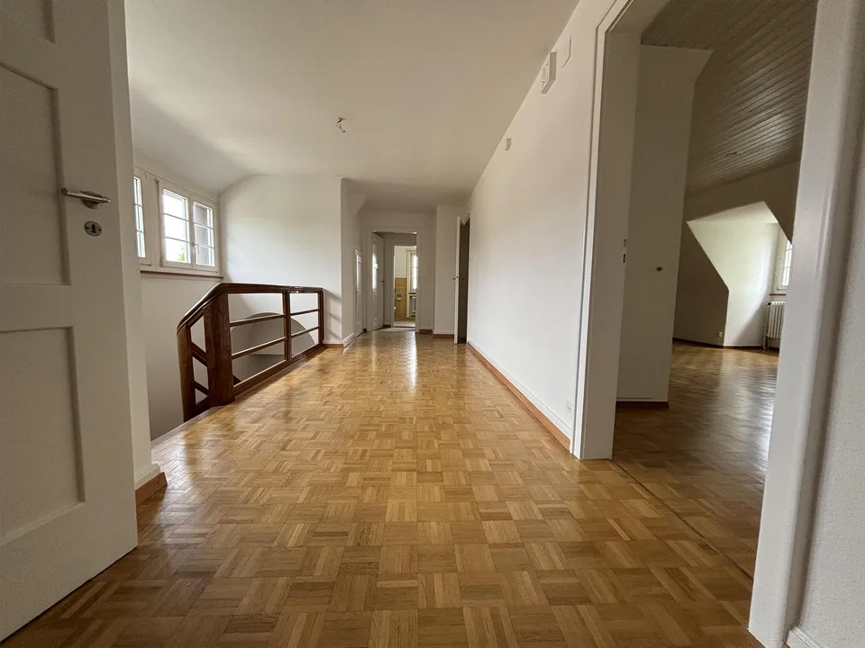 5.5 Zimmerwohnung in schöner Villa – Foto 11 von 12