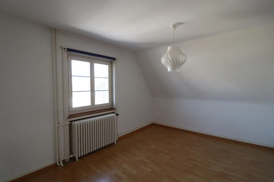 5.5 Zimmerwohnung in schöner Villa – Foto 8 von 12