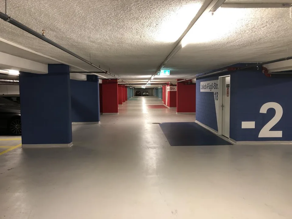 Zentraler Motorradplatz