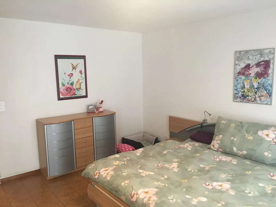 4.5-Zimmerwohnung mit zusätzlichem Mansardenzimmer, an ruhigster Lage