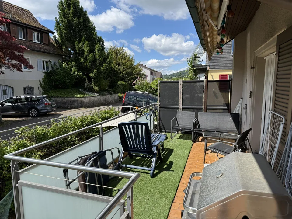 4.5-Zimmerwohnung mit zusätzlichem Mansardenzimmer, an ruhigster Lage