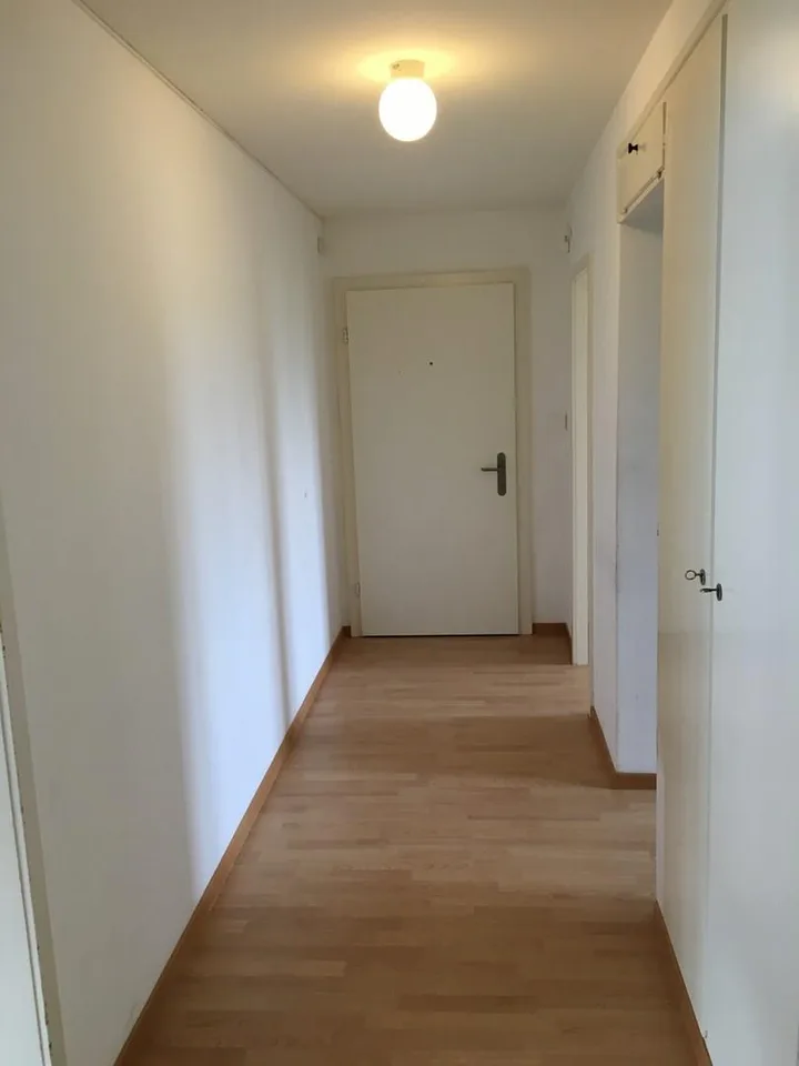 Schöne 3.5-Zimmerwohnung gegenüber Coop Bäregg