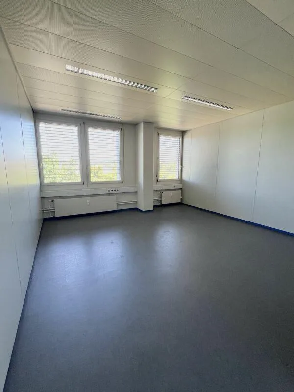 Flexible Gewerbefläche zu vermieten