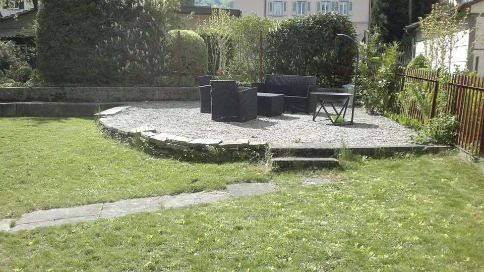 riesige herrschaftliche 3½-ZR Stadt-Wohnung mit  Balkon und Garten