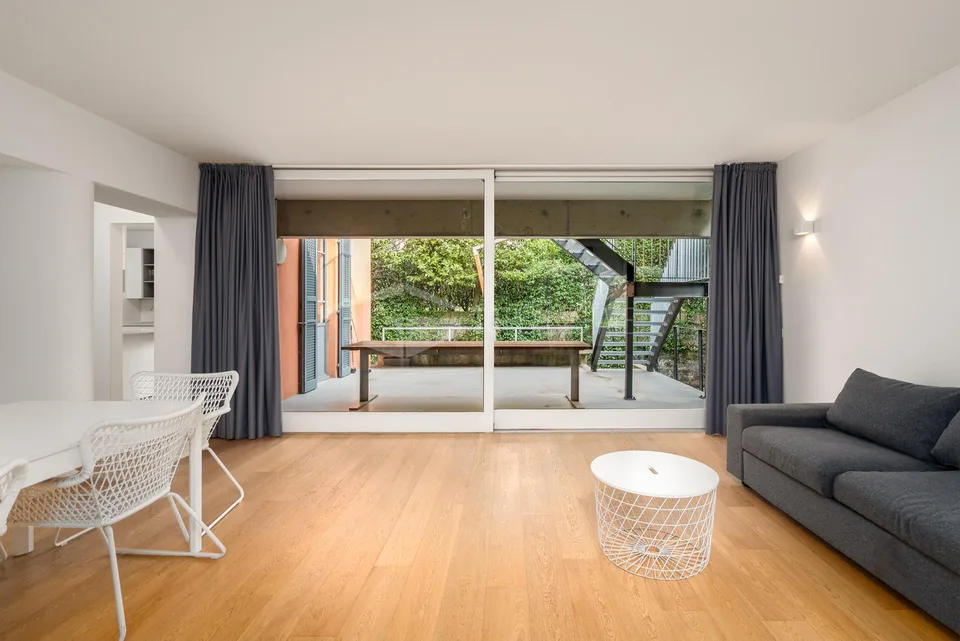 ACCOGLIENTE 2.5 LOCALI CON AMPIA TERRAZZA E GIARDINO