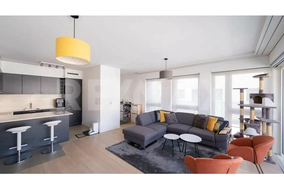 Appartement lumineux 5 Pièces à Carouge, Genève