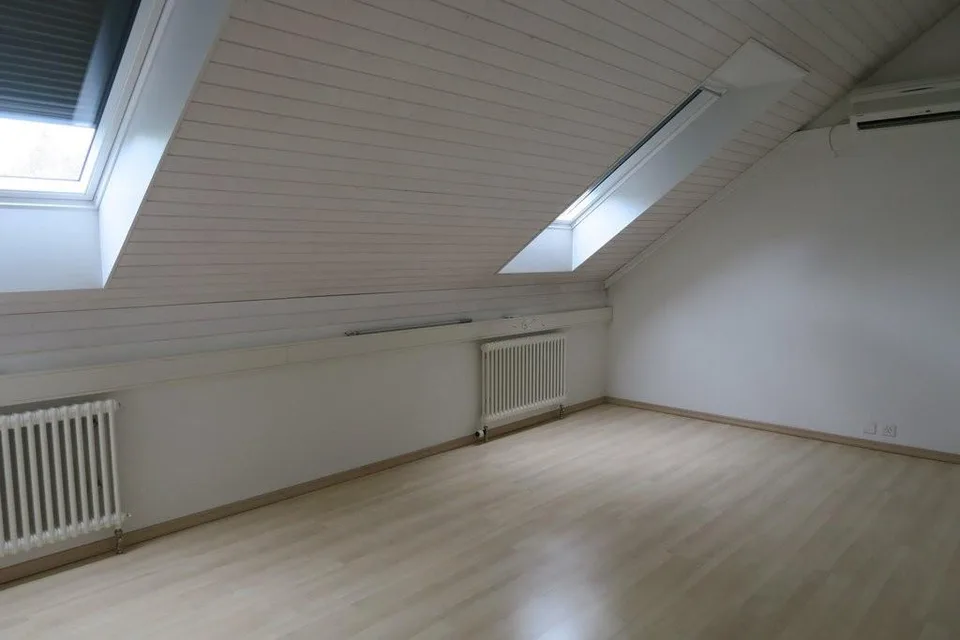 Ihre neue Wohnung oder Büroräumlichkeiten im Weissenbühlquartier! – Foto 7 von 9