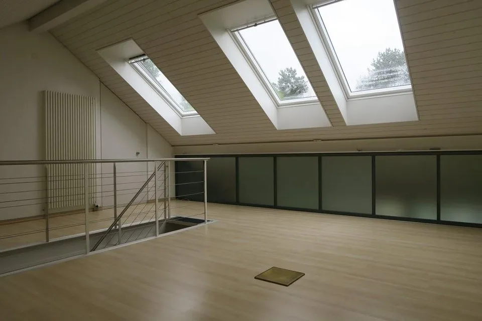 Ihre neue Wohnung oder Büroräumlichkeiten im Weissenbühlquartier! – Foto 8 von 9