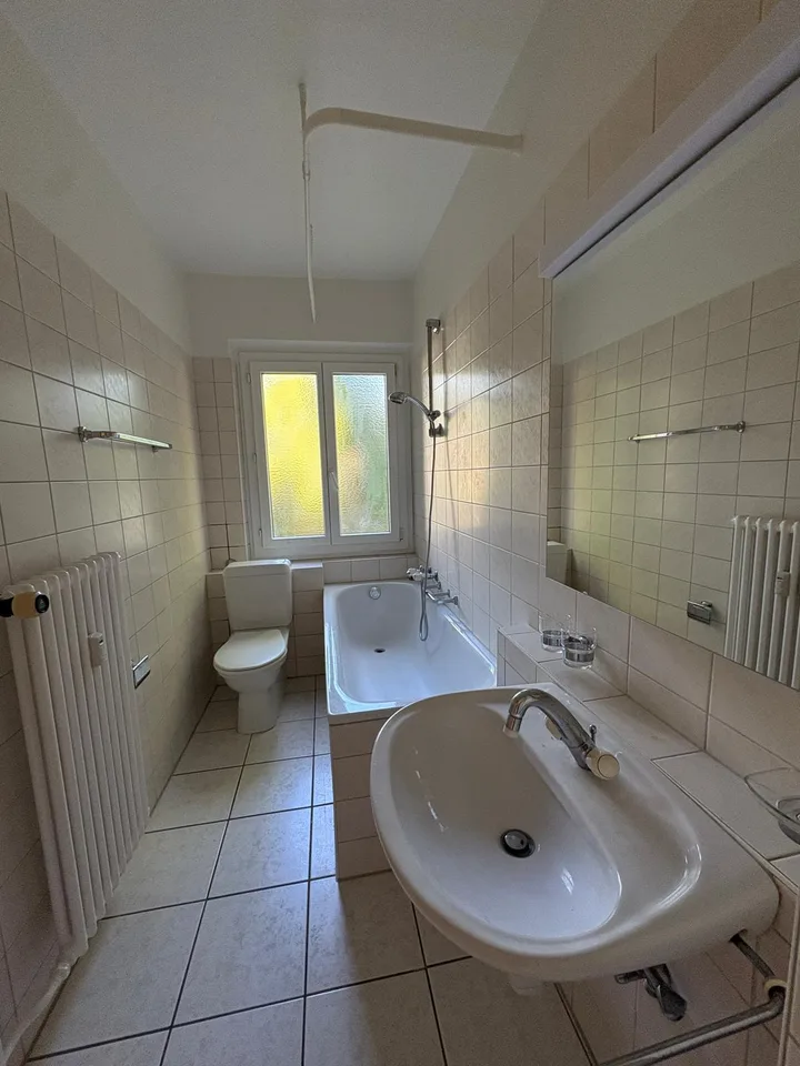 Moderne Altbauwohnung in Zentrumsnähe