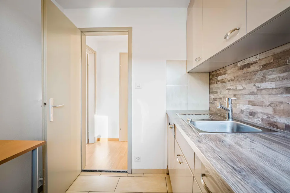praktische, helle Wohnung in renovierter Liegenschaft