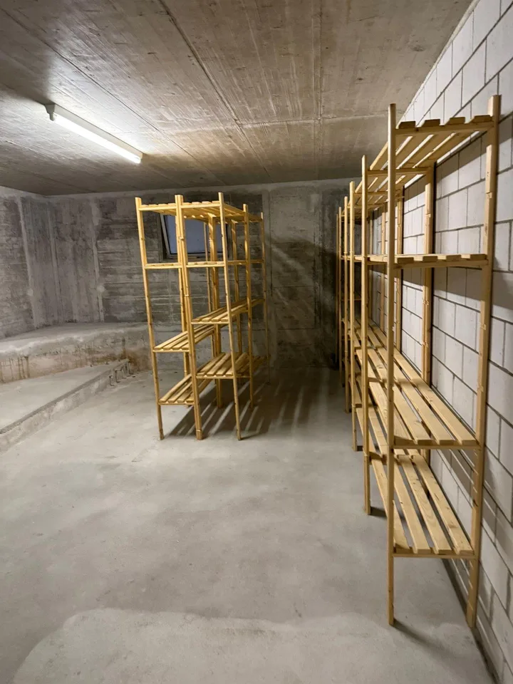 Bastelraum zu vermieten  2. Obergeschoss links