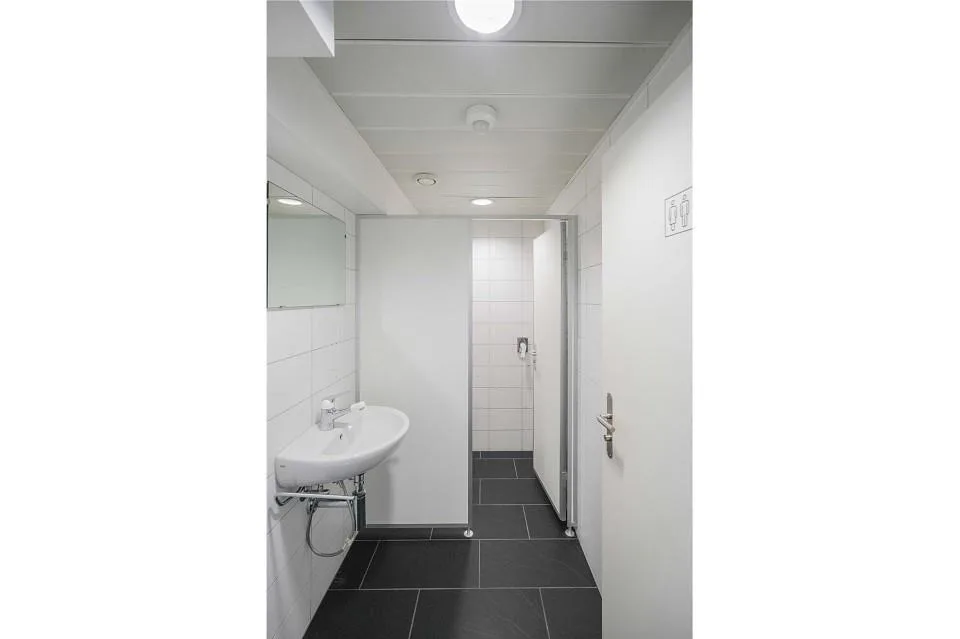 An bester Passantenlage: Laden, Praxis, Galerie, Beratung - auch Te... – Foto 12 von 13