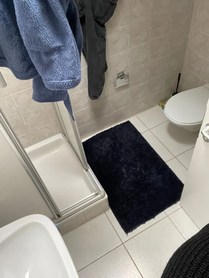 Zimmer in einer Wohngemeinschaft, Pfäffikon