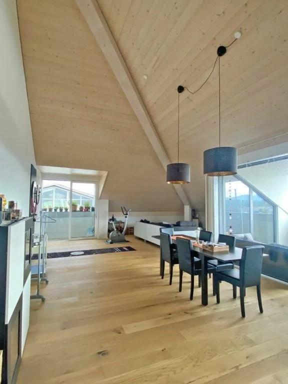 Luxeriöse 5.5 Zimmer-Attikawohnung
