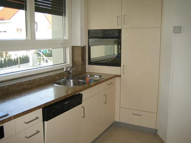 5-Zimmer-Einfamilienhaus 180 m2 im Dorfkern Therwil nähe ÖV