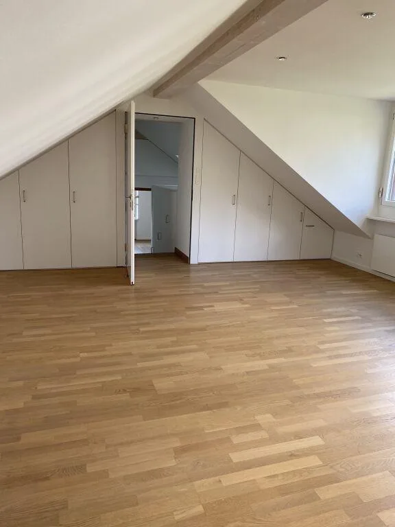 Freistehendes Einfamilienhaus in grüner Umgebung