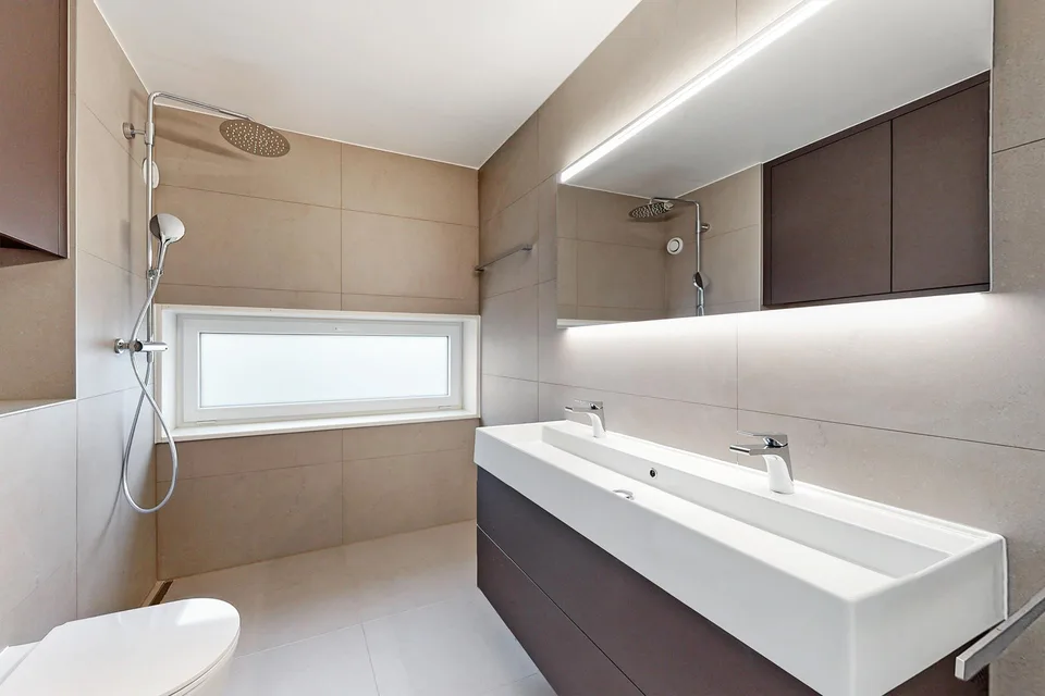 Appartement moderne, spacieux et bien situé
