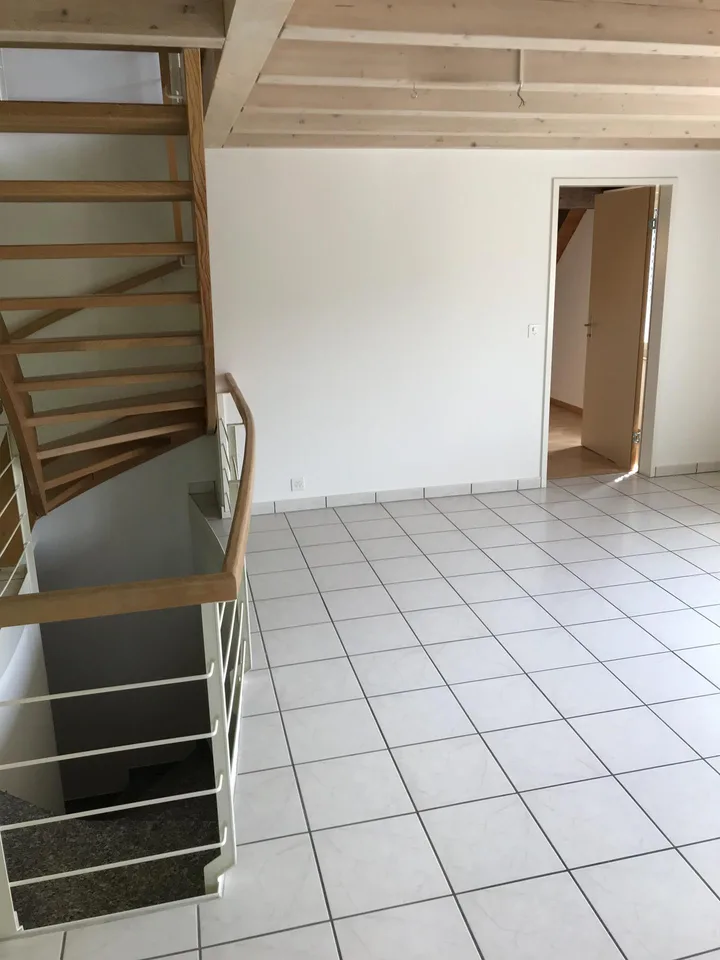 romantische 3.5 Z-Maisonettwohnung 84 m2