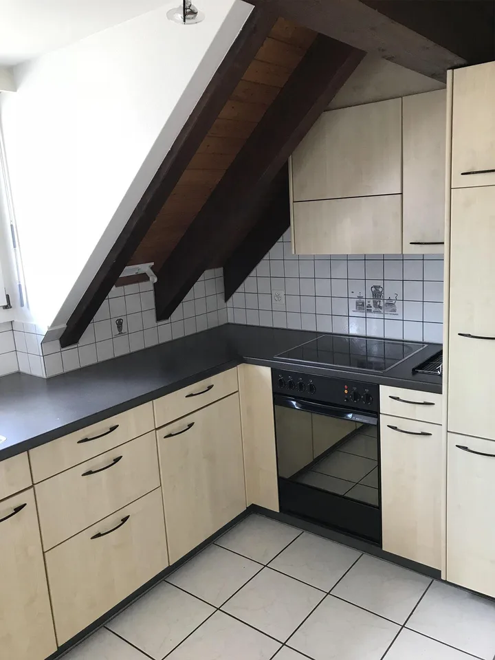 romantische 3.5 Z-Maisonettwohnung 84 m2